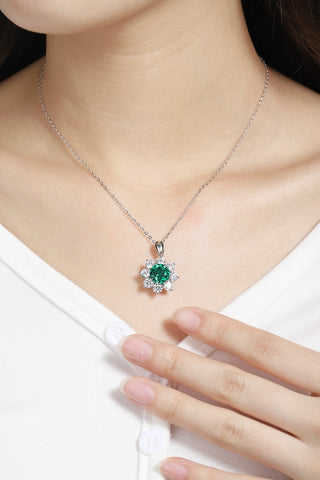 Sterling silver 2.5ct emerald necklace，anniversary，birthday，holiday present，lab grown gemstones，round cut