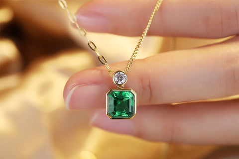 18K gold 1.8ct emerald necklace，anniversary，birthday，holiday present，lab grown gemstones，emerald cut