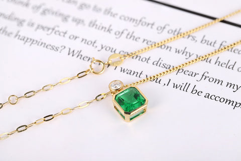 18K gold 1.8ct emerald necklace，anniversary，birthday，holiday present，lab grown gemstones，emerald cut